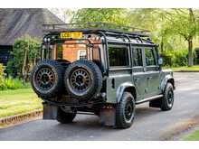 Land Rover Defender 110 TDCi Adventure - U726