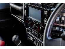 Land Rover Defender 110 TDCi Adventure - U726