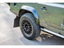 Land Rover Defender 110 TDCi Adventure - U726