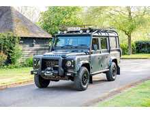 Land Rover Defender 110 TDCi Adventure - U726