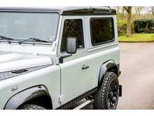 Land Rover Defender 90 TDCi XS - U730