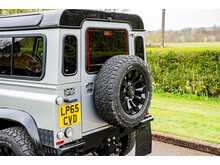 Land Rover Defender 90 TDCi XS - U730
