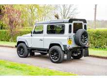 Land Rover Defender 90 TDCi XS - U730