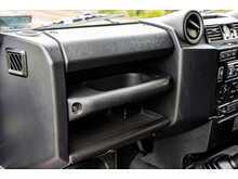 Land Rover Defender 90 TDCi XS - U730