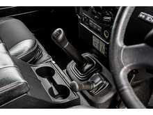 Land Rover Defender 90 TDCi XS - U730