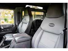 Land Rover Defender 90 TDCi XS - U731