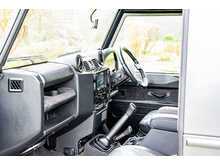Land Rover Defender 90 TDCi XS - U731