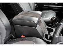 Land Rover Defender 90 TDCi XS - U731