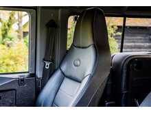 Land Rover Defender 90 TDCi XS - U735