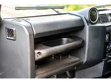 Land Rover Defender 90 TDCi XS - U735