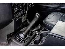 Land Rover Defender 90 TDCi XS - U735