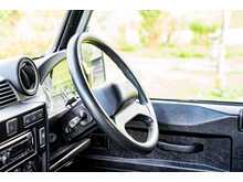 Land Rover Defender 90 TDCi XS - U735