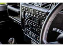 Land Rover Defender 90 TDCi XS - U735