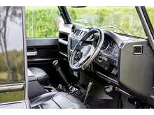 Land Rover Defender 90 TDCi - U736