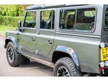 Land Rover Defender 110 TDCi Adventure - U740