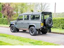 Land Rover Defender 110 TDCi Adventure - U740