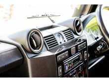 Land Rover Defender 110 TDCi Adventure - U740