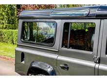 Land Rover Defender 110 TDCi Adventure - U740