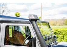 Land Rover Defender 110 TDCi Adventure - U740