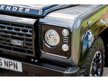 Land Rover Defender 110 TDCi Adventure - U740