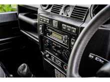 Land Rover Defender 90 TDCi XS - U742