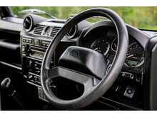 Land Rover Defender 90 TDCi XS - U742