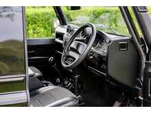Land Rover Defender 90 TDCi XS - U742