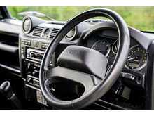 Land Rover Defender 110 TDCi XS - U743
