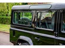 Land Rover Defender 110 TDCi XS - U743