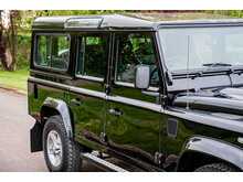 Land Rover Defender 110 TDCi XS - U743