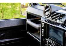 Land Rover Defender 90 TDCi - U746