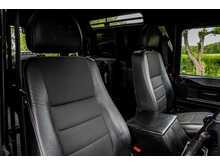 Land Rover Defender 90 TDCi XS - U754
