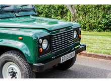 Land Rover Defender 90 TD5 County - U757