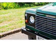 Land Rover Defender 90 TD5 County - U757