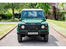 Land Rover Defender 90 TD5 County - U757