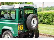 Land Rover Defender 90 TD5 County - U757