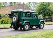 Land Rover Defender 90 TD5 County - U757