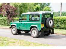 Land Rover Defender 90 TD5 County - U757