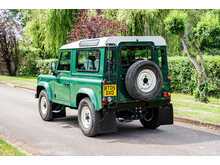 Land Rover Defender 90 TD5 County - U757