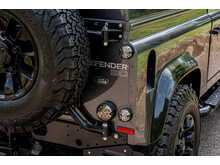 Land Rover Defender 90 TD5 County - U760