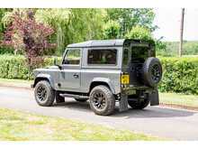 Land Rover Defender 90 TD5 County - U760