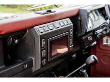 Land Rover Defender 90 TD5 County - U760