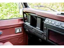 Land Rover Defender 90 TD5 County - U760