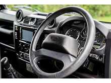 Land Rover Defender 90 TDCi XS - U763