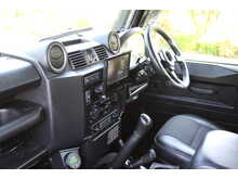 Land Rover Defender 90 TDCi XS - U764