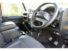 Land Rover Defender 90 TDCi XS - U766