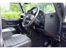 Land Rover Defender 90 TDCi XS - U769