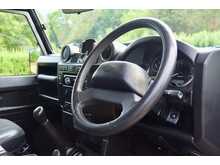 Land Rover Defender 90 TDCi XS - U769