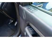Land Rover Discovery TD V6 HSE Luxury - U772