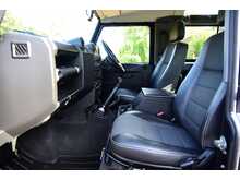 Land Rover Defender 90 TDCi XS - U775